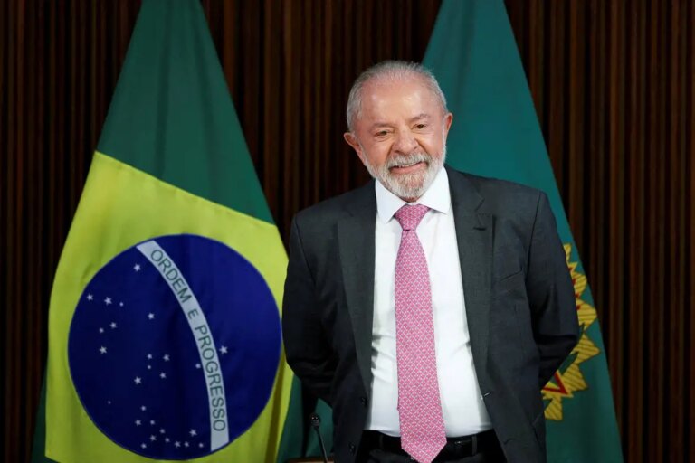 Lula só será eleito se forem construídas alianças nos Estados, diz presidente do PT